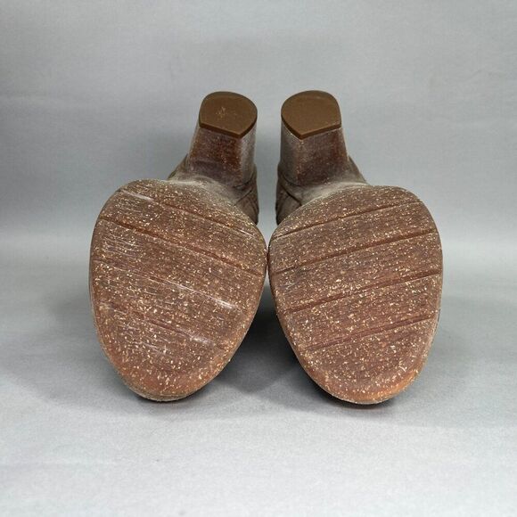 Clarks Ankle Boots Women's Size 6.5 Brown Suede Leather Lace Up Ankle Booties - Picture 12 of 13